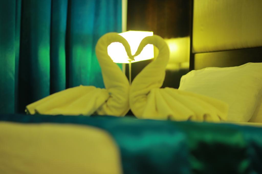 Peacock Beach Hotel Hambantota Exteriér fotografie