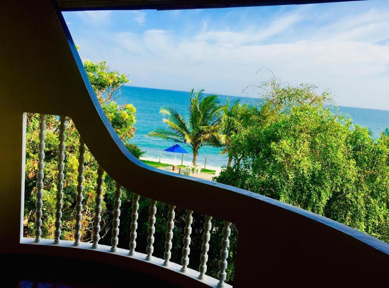Peacock Beach Hotel Hambantota Exteriér fotografie
